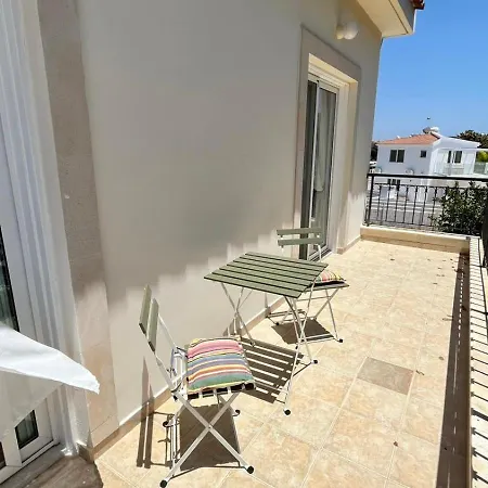 Porta Aurea Agia Napa